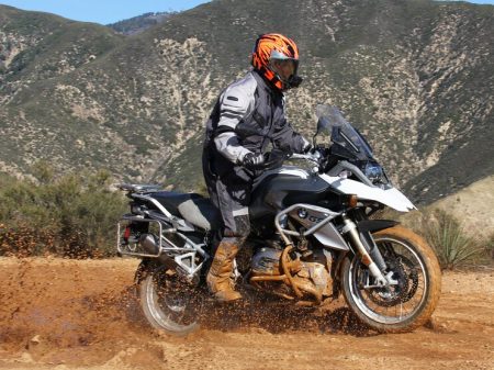 Мотошина Michelin Anakee Adventure 170/60 R17