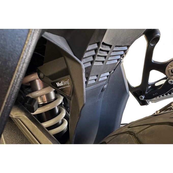 Внутренний подкрылок MudSling для R 1300 GS Adventure — черный