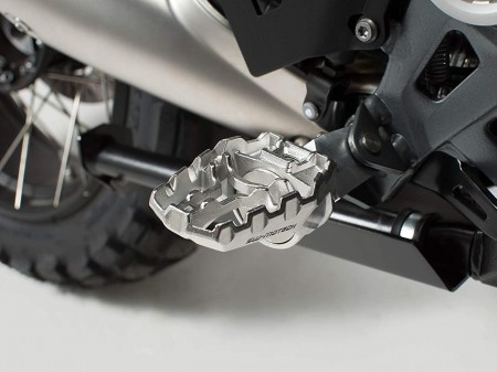 Подножки SW Motech EVO для BMW R1200 / 1250GS / Adventure